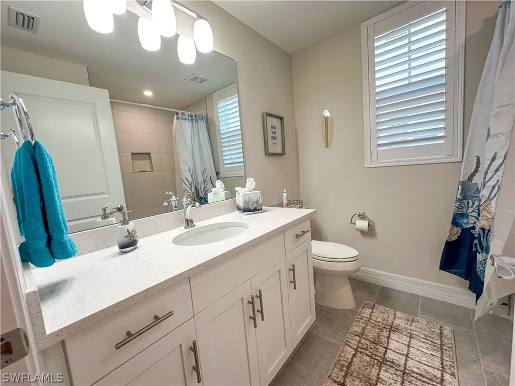 250 Indies Drive Naples FL 34114