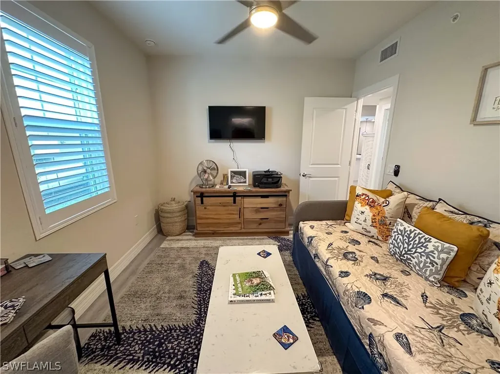 250 Indies Drive Naples FL 34114