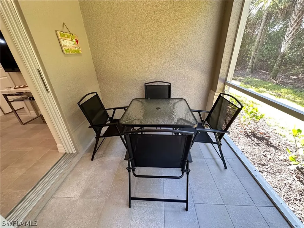 250 Indies Drive Naples FL 34114