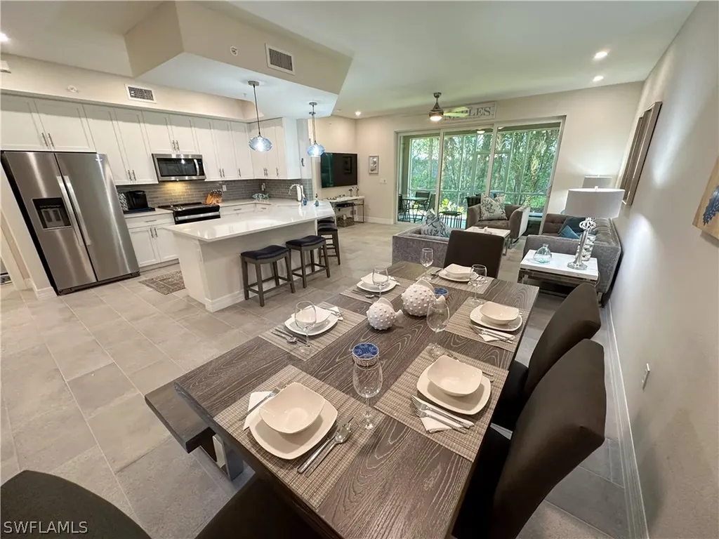 250 Indies Drive Naples FL 34114