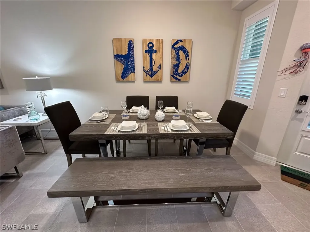 250 Indies Drive Naples FL 34114