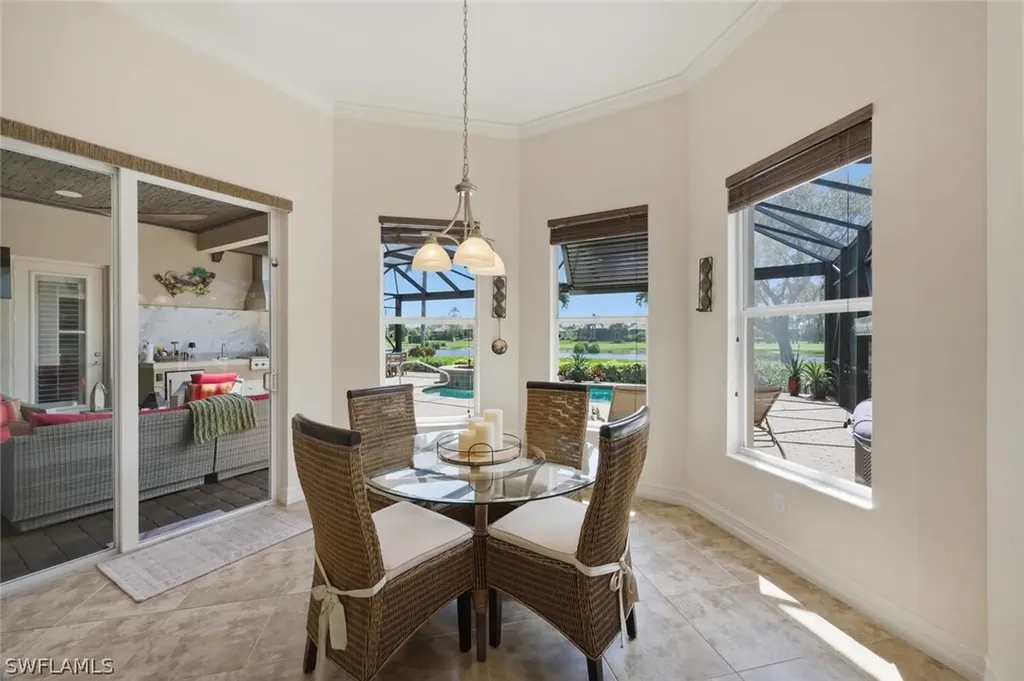 7755 Cottesmore Drive Naples FL 34113