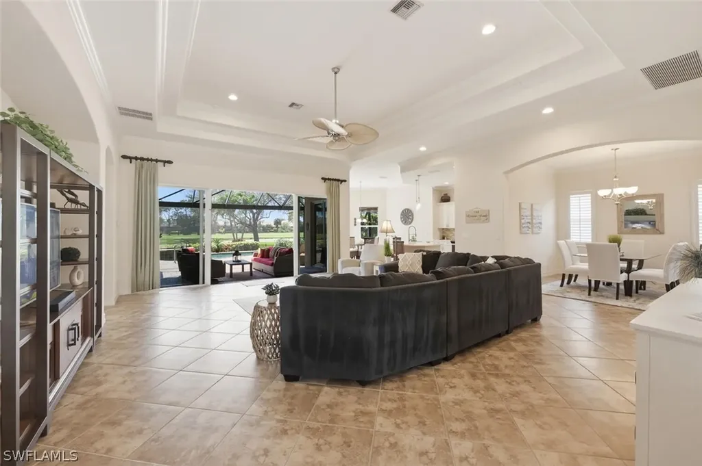 7755 Cottesmore Drive Naples FL 34113