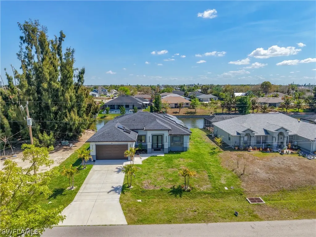 427 NW 7th Avenue Cape Coral FL 33993