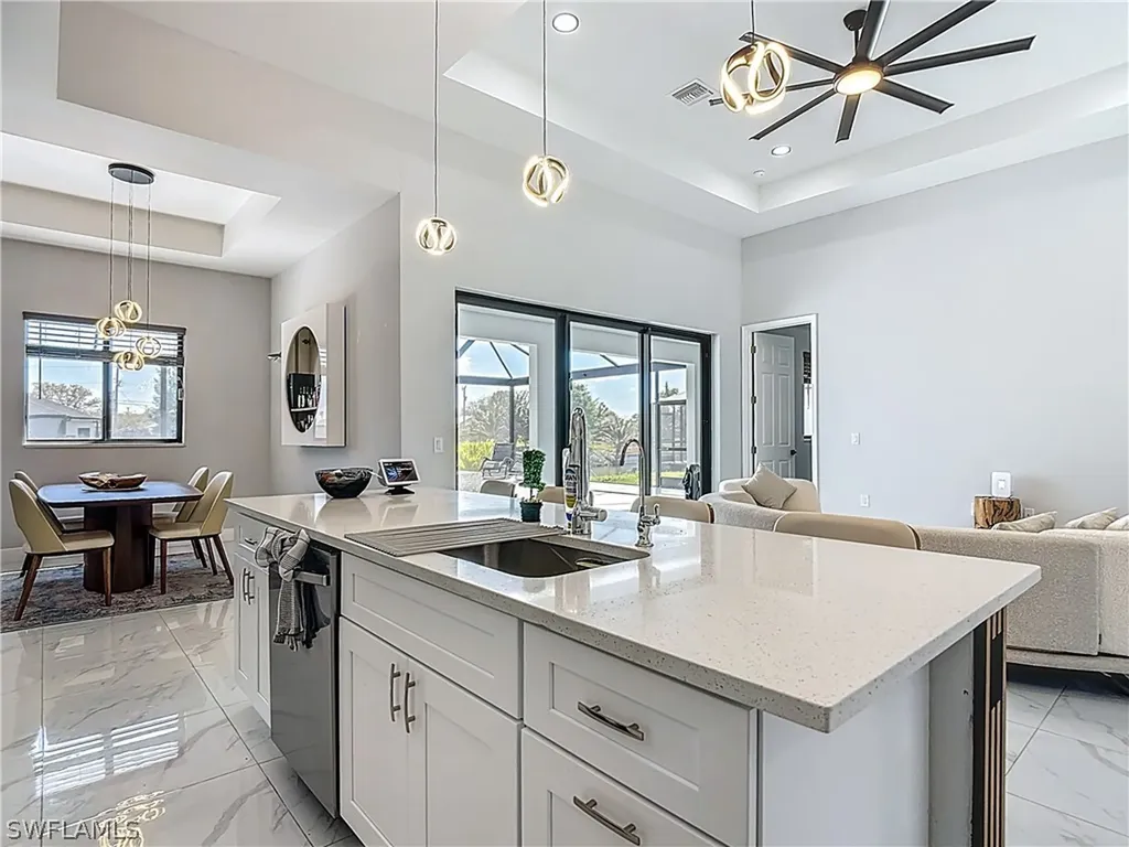 427 NW 7th Avenue Cape Coral FL 33993
