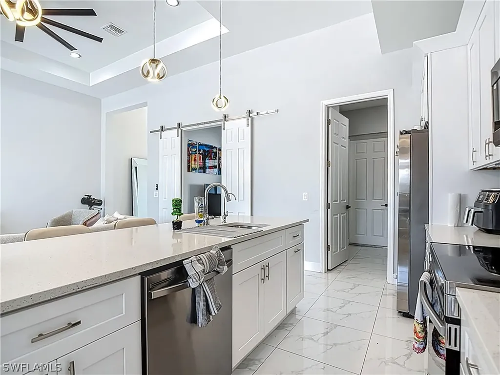 427 NW 7th Avenue Cape Coral FL 33993