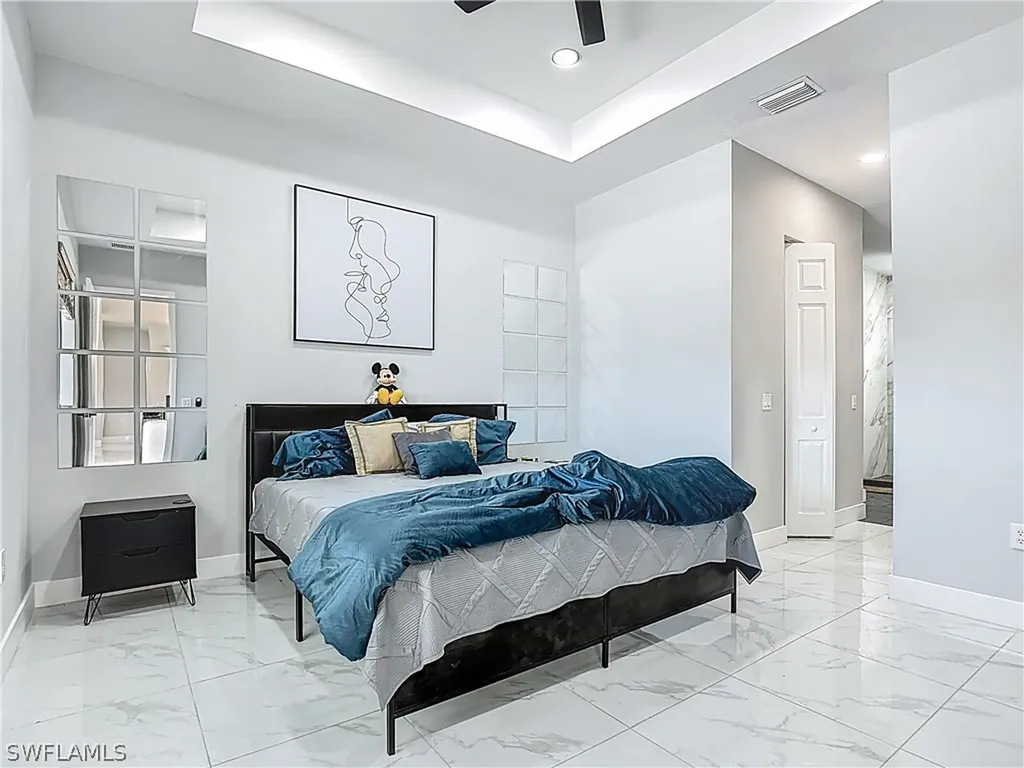 427 NW 7th Avenue Cape Coral FL 33993