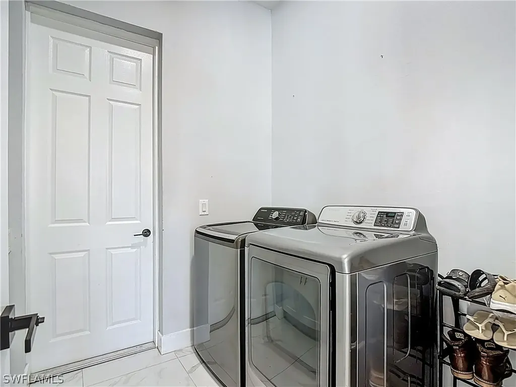 427 NW 7th Avenue Cape Coral FL 33993