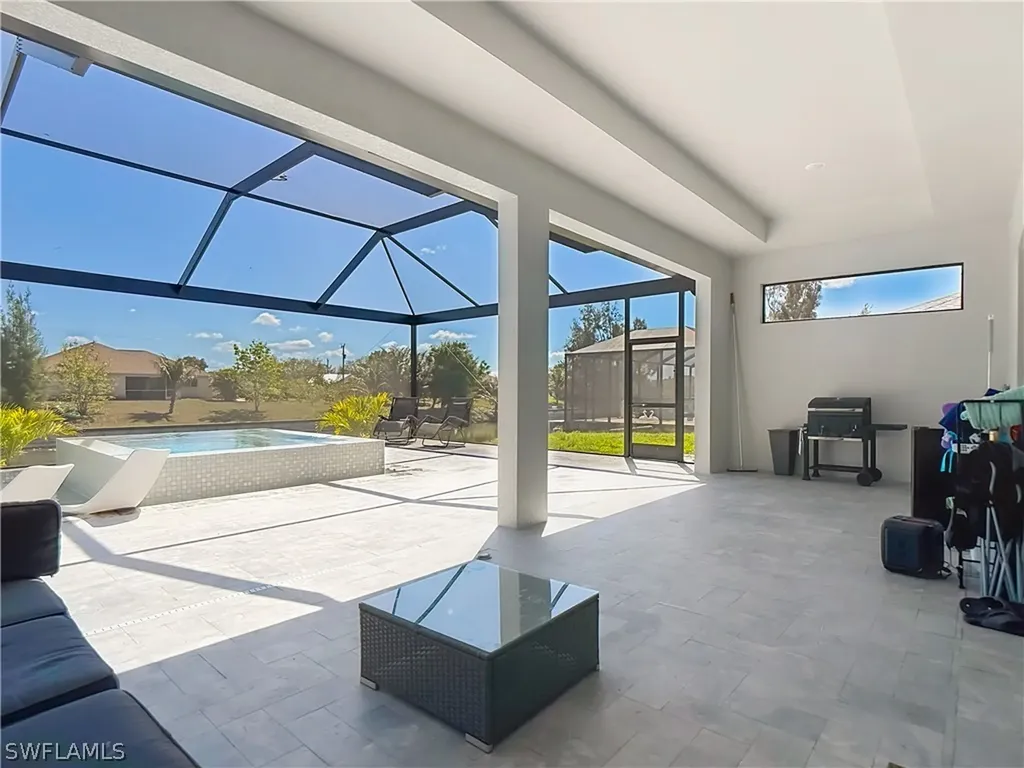 427 NW 7th Avenue Cape Coral FL 33993