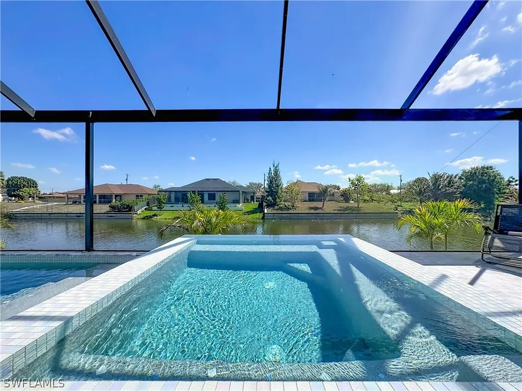 427 NW 7th Avenue Cape Coral FL 33993