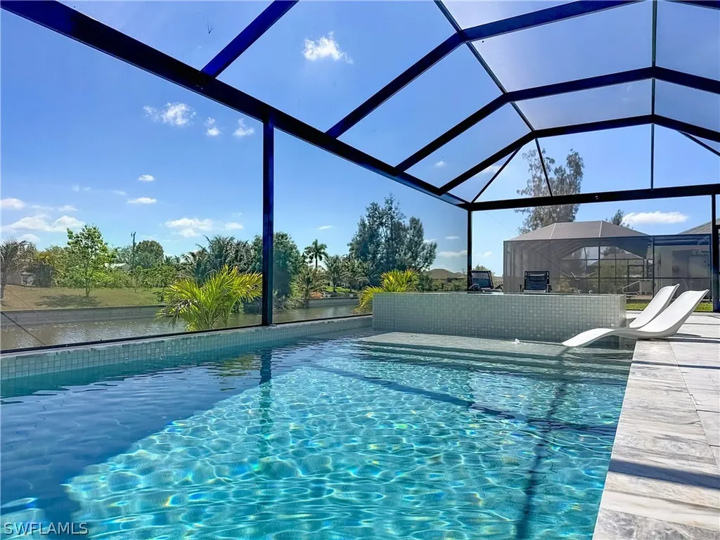 427 NW 7th Avenue Cape Coral FL 33993