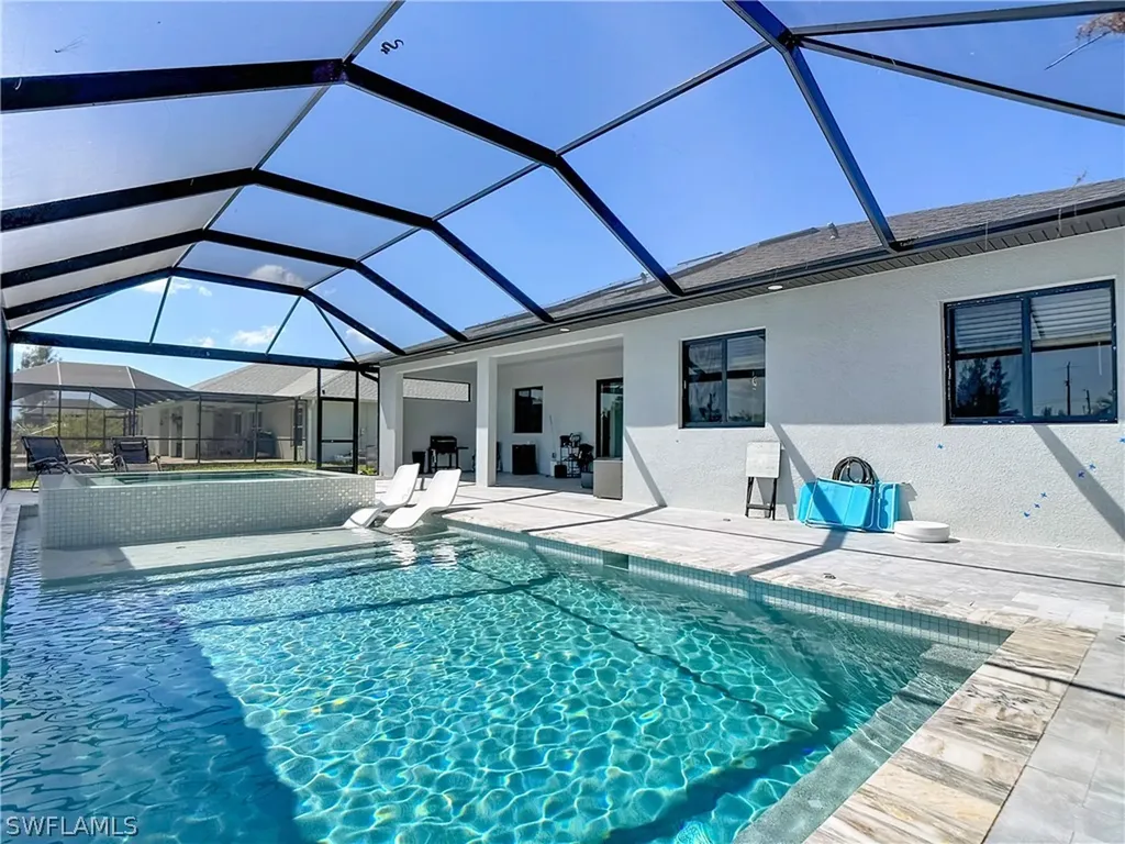 427 NW 7th Avenue Cape Coral FL 33993