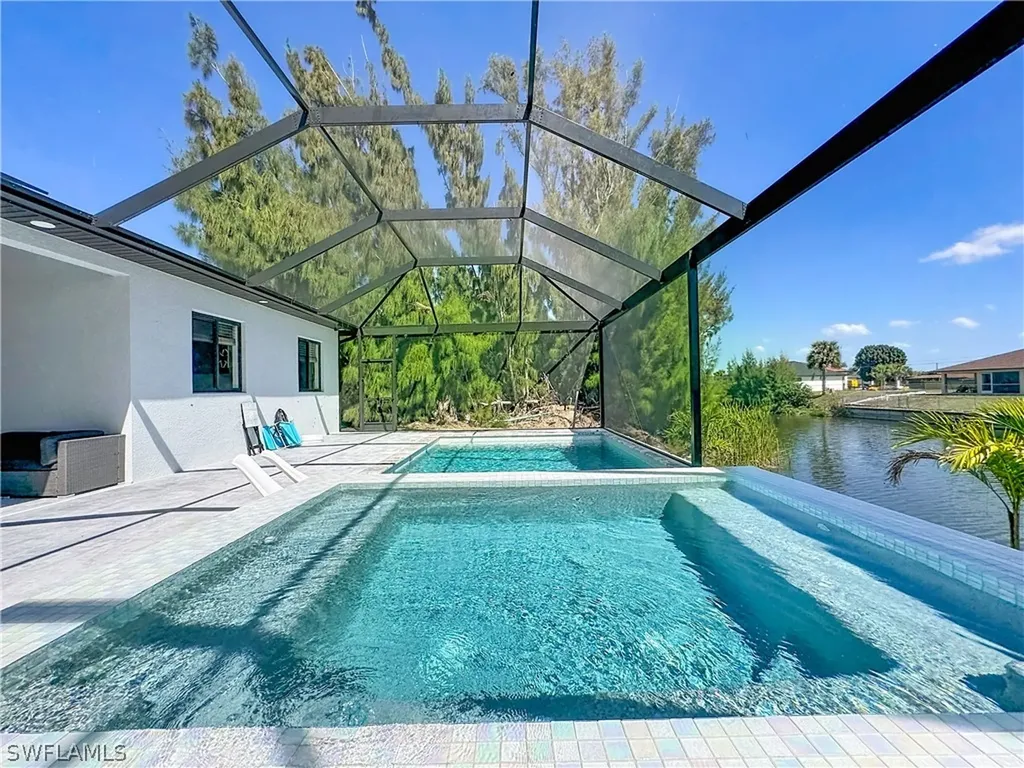 427 NW 7th Avenue Cape Coral FL 33993