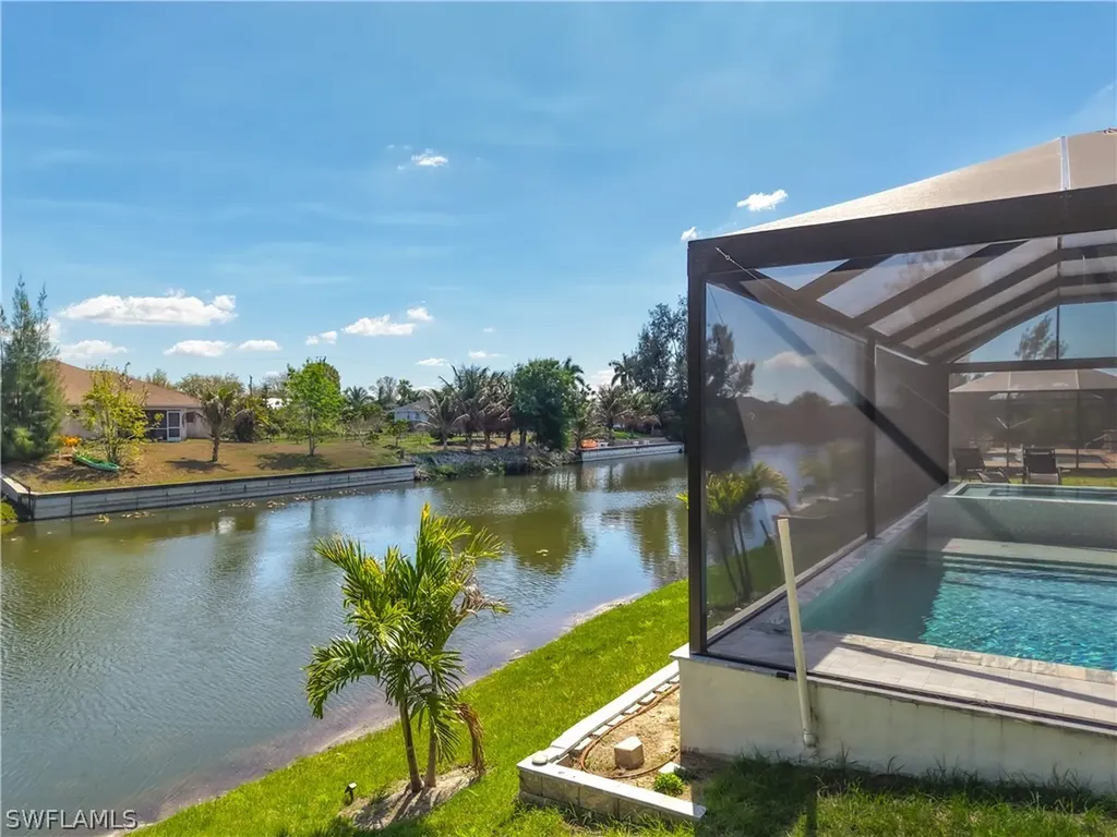 427 NW 7th Avenue Cape Coral FL 33993