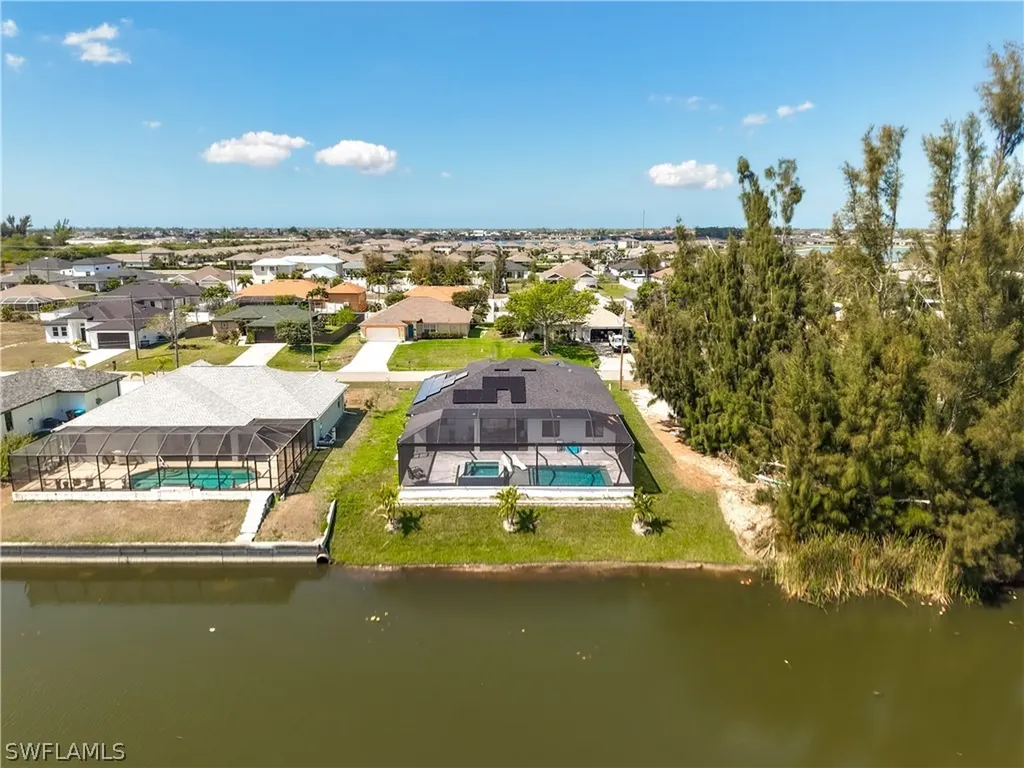 427 NW 7th Avenue Cape Coral FL 33993