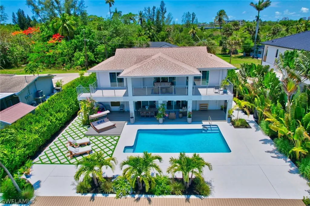 27293 Arroyal Road E Bonita Springs FL 34135