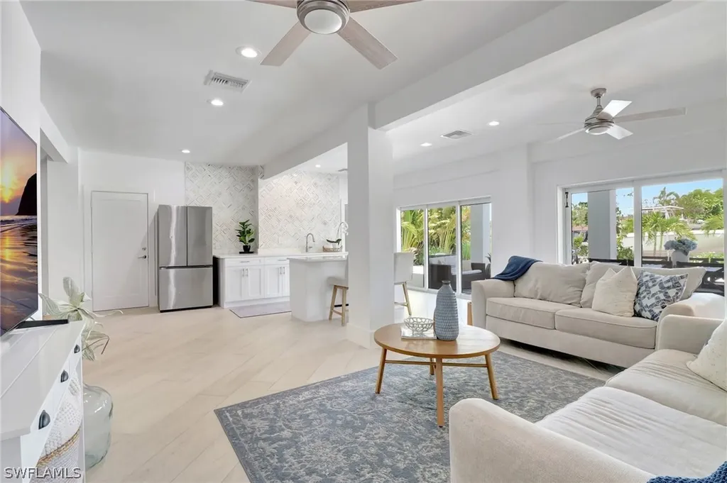 27293 Arroyal Road E Bonita Springs FL 34135