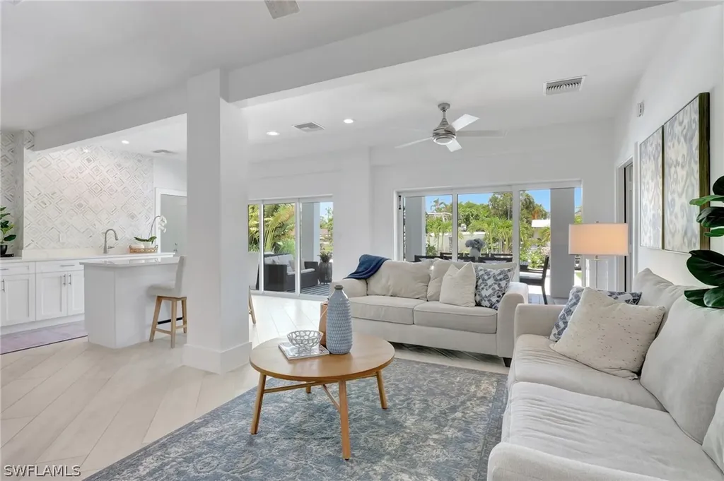 27293 Arroyal Road E Bonita Springs FL 34135