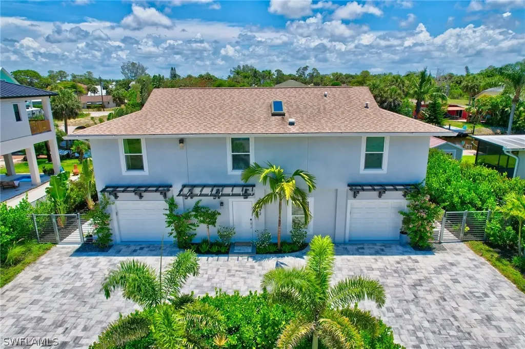 27293 Arroyal Road E Bonita Springs FL 34135