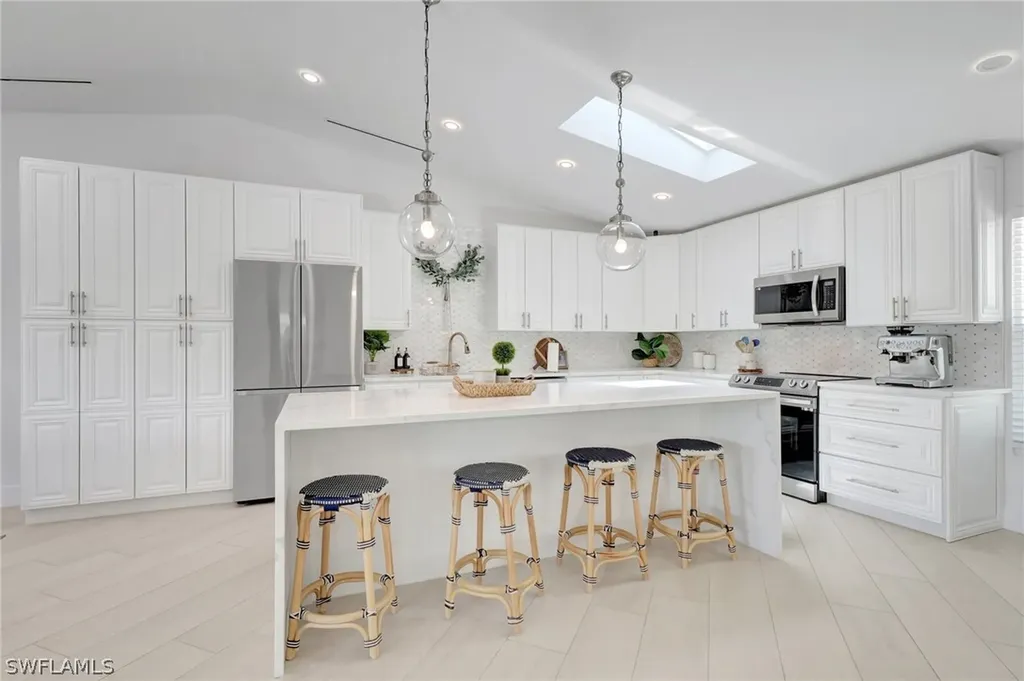 27293 Arroyal Road E Bonita Springs FL 34135