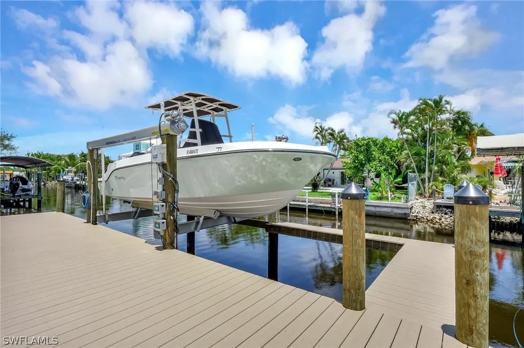 27293 Arroyal Road E Bonita Springs FL 34135