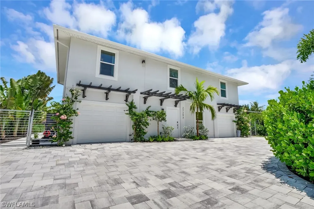 27293 Arroyal Road E Bonita Springs FL 34135