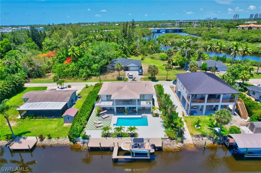 27293 Arroyal Road E Bonita Springs FL 34135