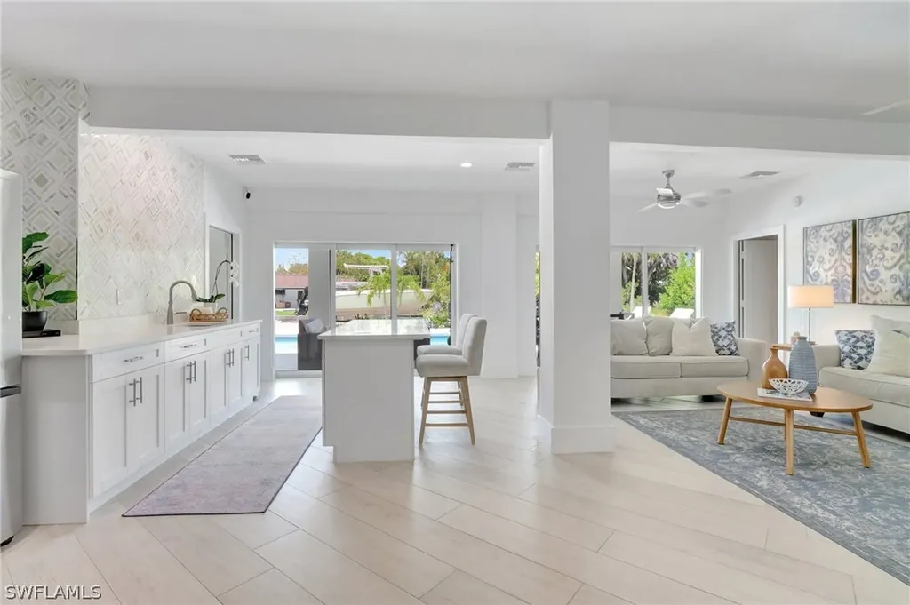 27293 Arroyal Road E Bonita Springs FL 34135