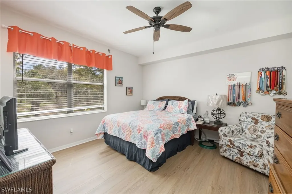 348 Dover Place Naples FL 34104