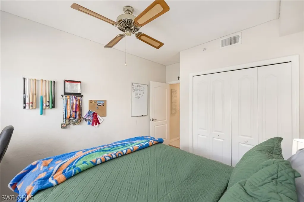348 Dover Place Naples FL 34104