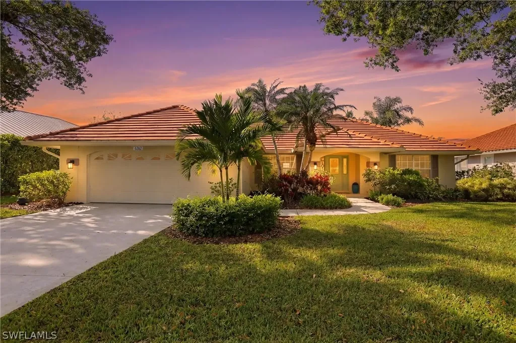 Naples FL, 4282 Longshore Way N