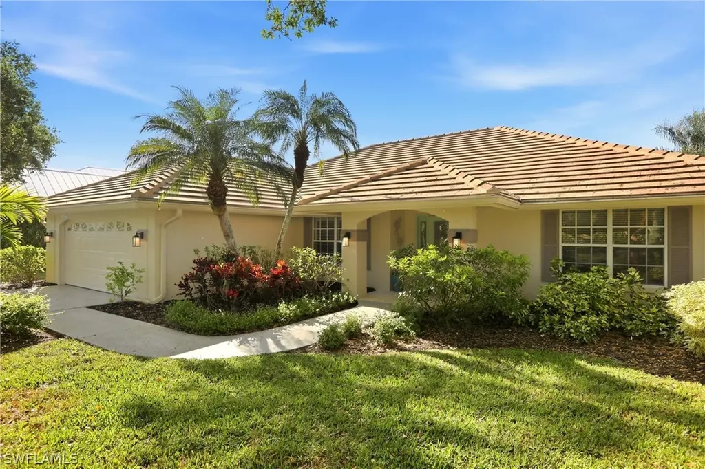 4282 Longshore Way N Naples FL 34119