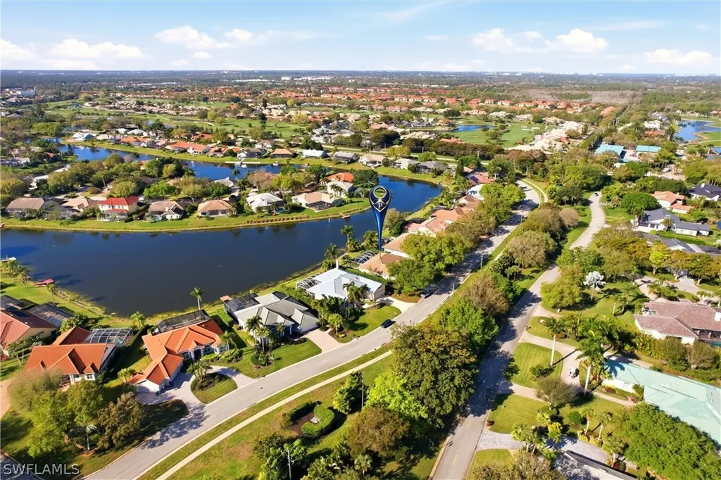 4282 Longshore Way N Naples FL 34119