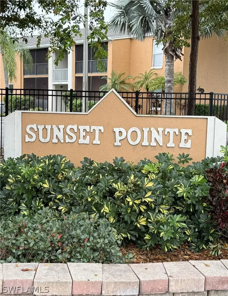 12630 Kenwood Lane Fort Myers FL 33907