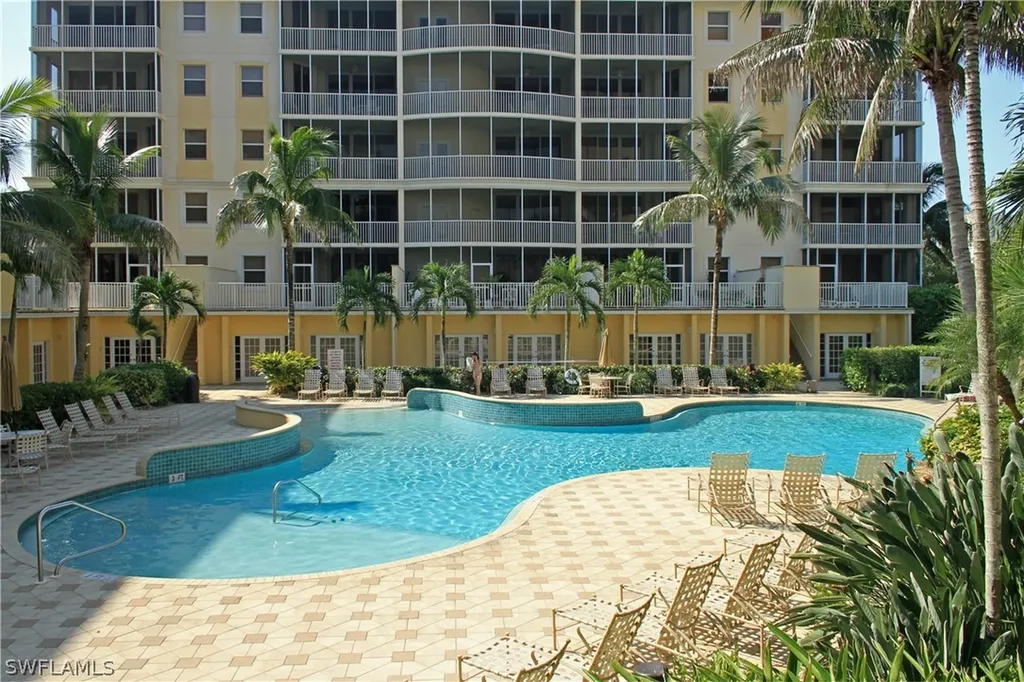 400 Flagship Drive Naples FL 34108