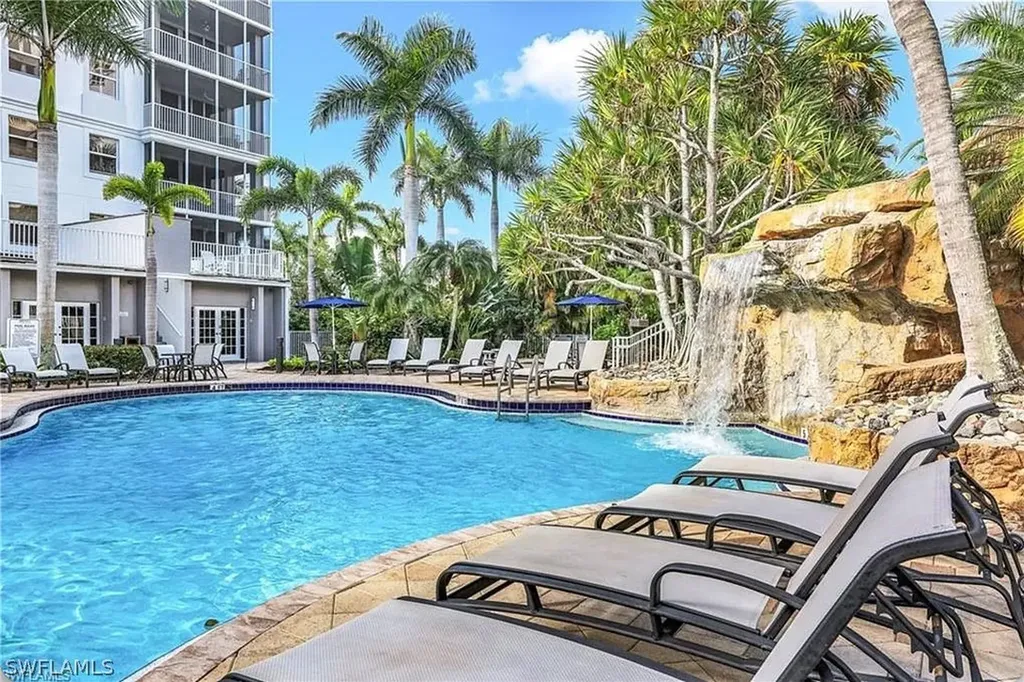 400 Flagship Drive Naples FL 34108