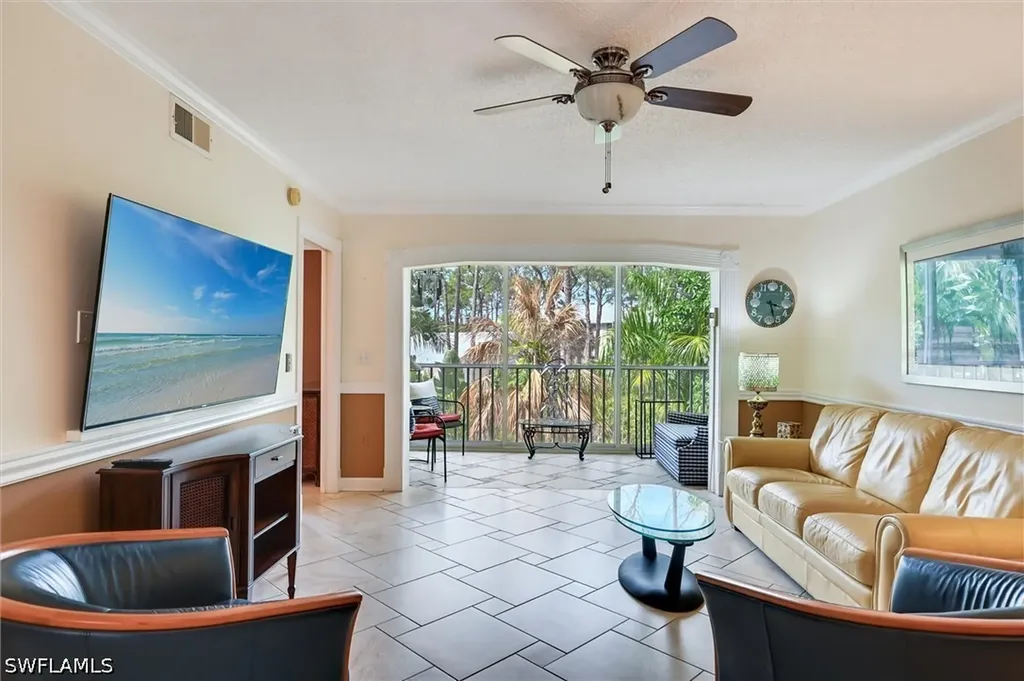 3032 Sandpiper Bay Circle Naples FL 34112
