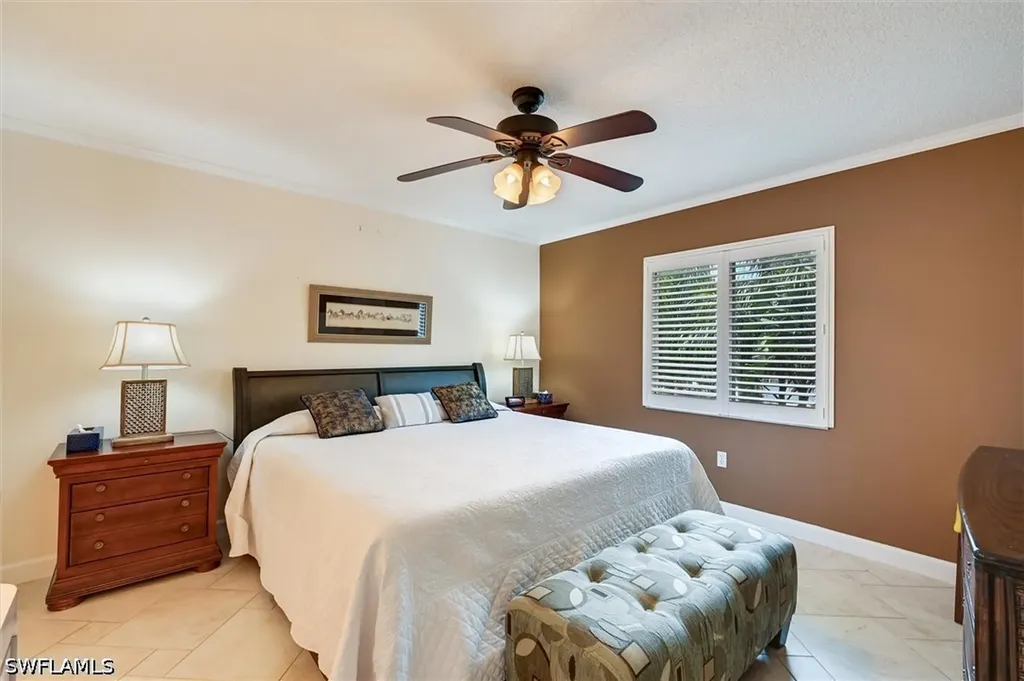 3032 Sandpiper Bay Circle Naples FL 34112