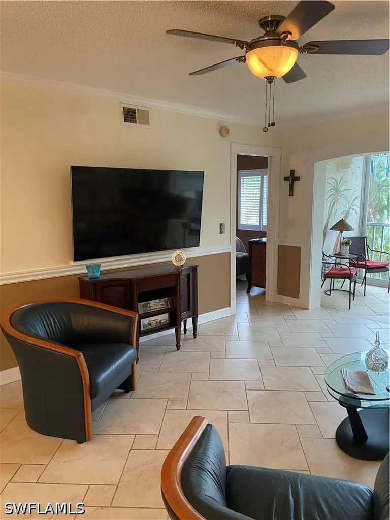 3032 Sandpiper Bay Circle Naples FL 34112