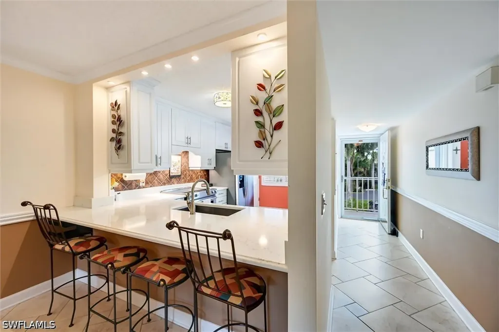 3032 Sandpiper Bay Circle Naples FL 34112