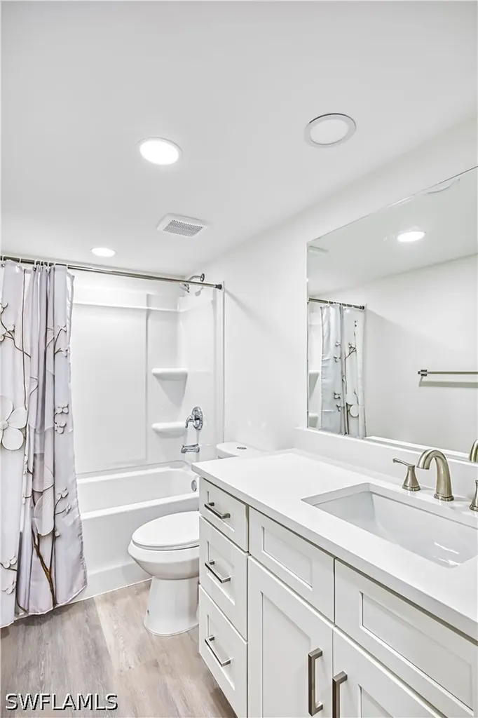 1740 Pine Valley Drive Fort Myers FL 33907