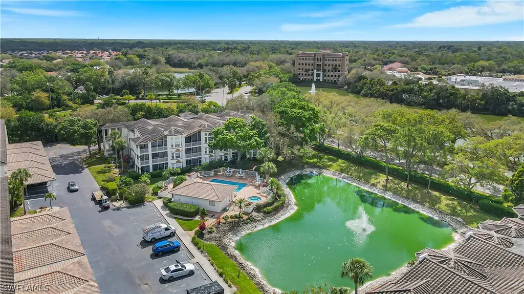 6045 Chardonnay Lane Naples FL 34119
