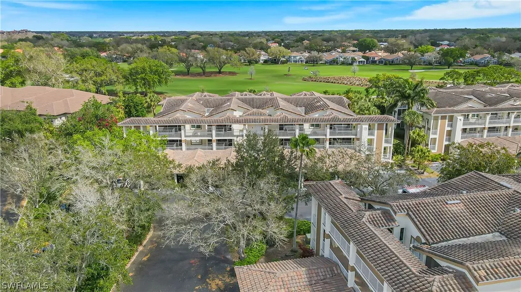 6045 Chardonnay Lane Naples FL 34119