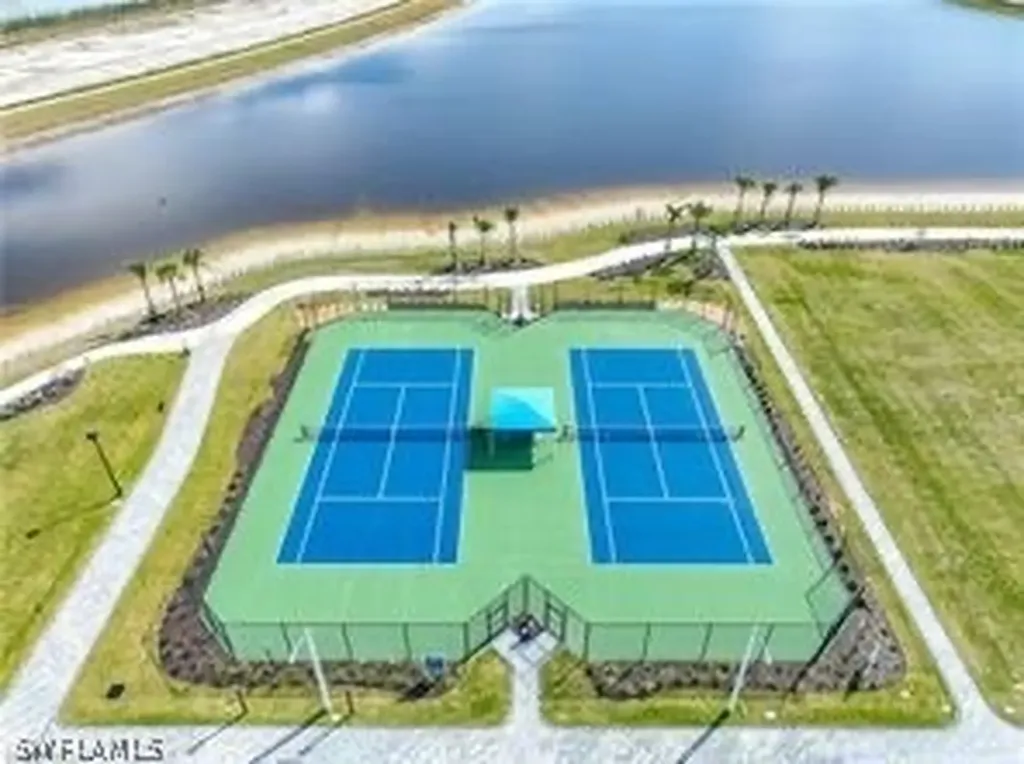 3987 Pegasus Way Naples FL 34120