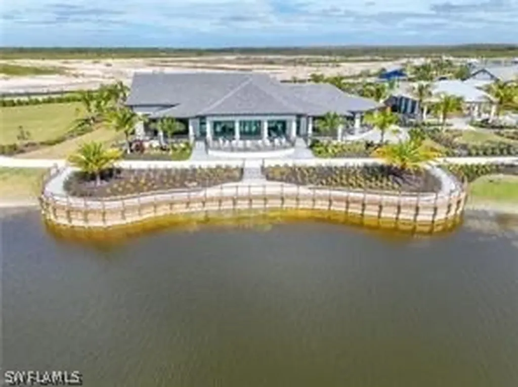 3987 Pegasus Way Naples FL 34120