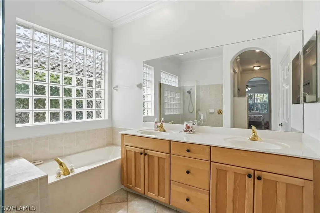 12512 Wildcat Cove Circle Estero FL 33928