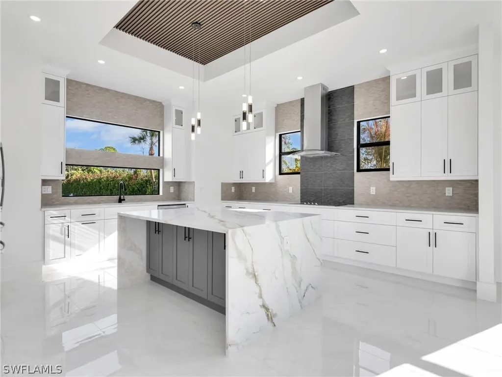 910 Golden Gate Boulevard E Naples FL 34120