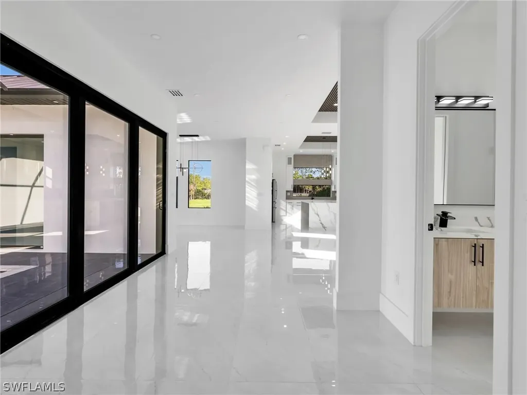 910 Golden Gate Boulevard E Naples FL 34120