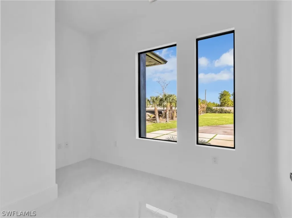 910 Golden Gate Boulevard E Naples FL 34120