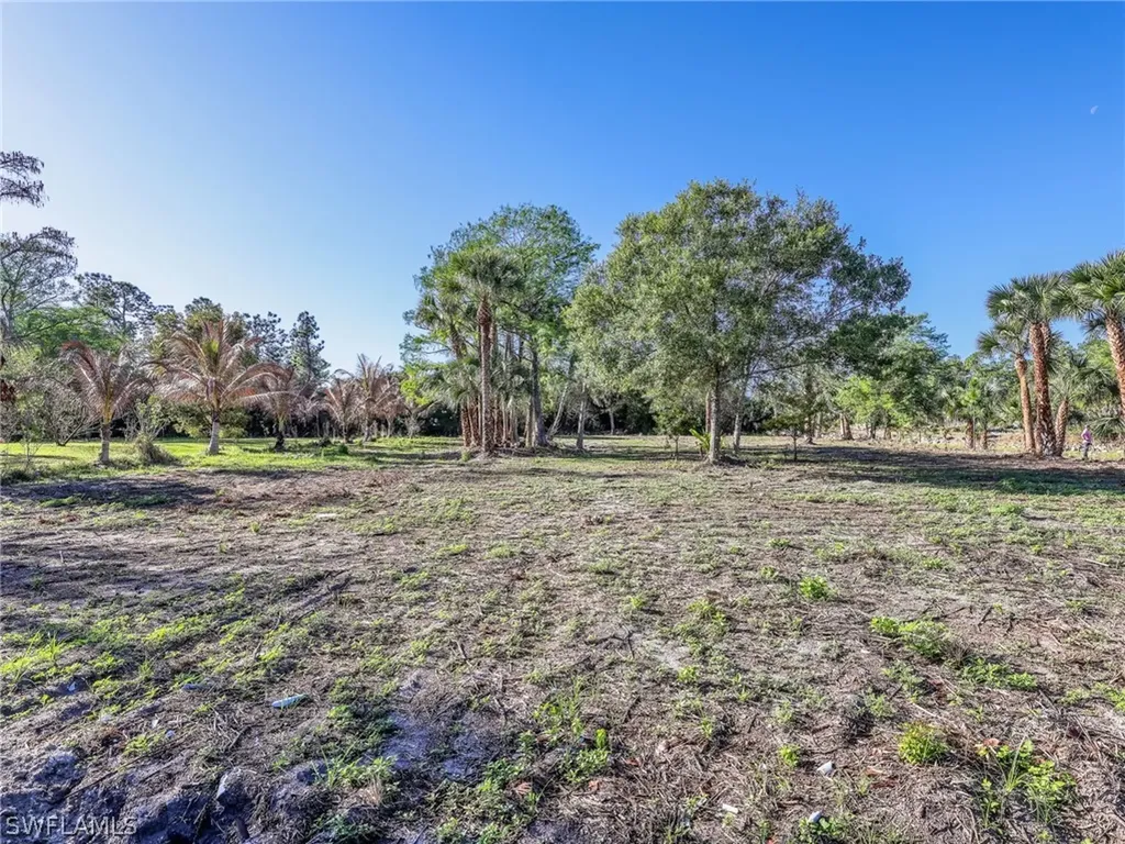 910 Golden Gate Boulevard E Naples FL 34120